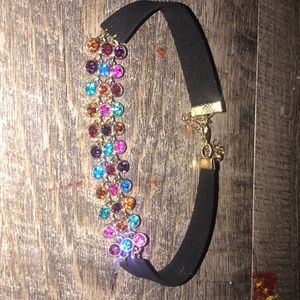 Chocker necklace.